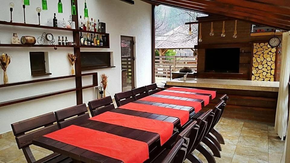 House Of River Moeciu De Sus Exterior foto