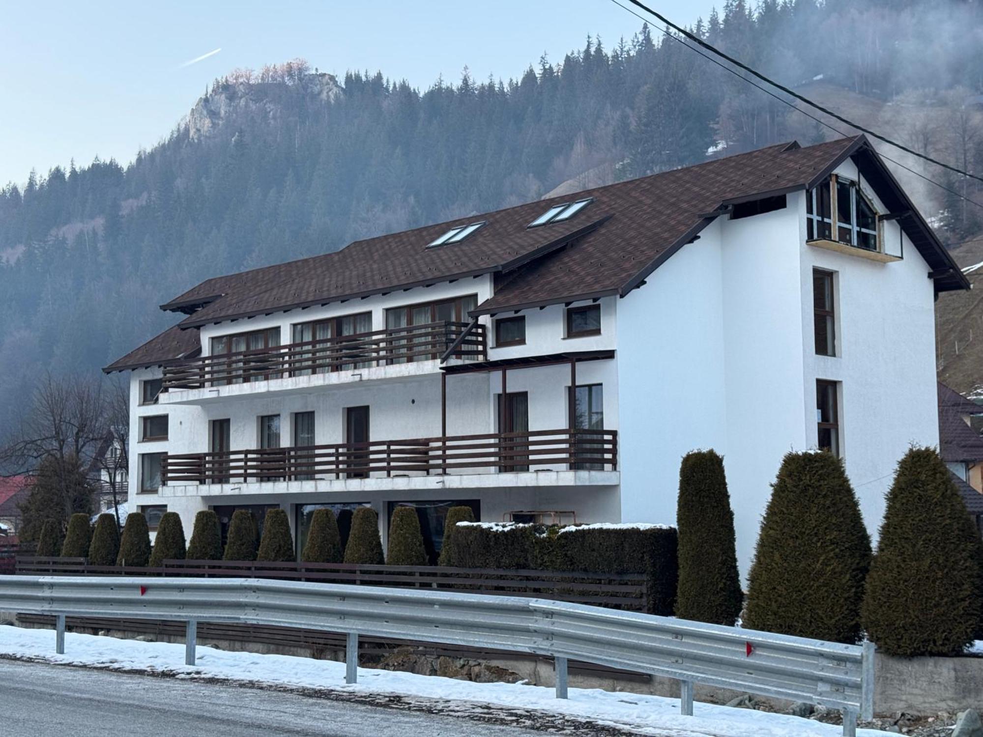 House Of River Moeciu De Sus Exterior foto