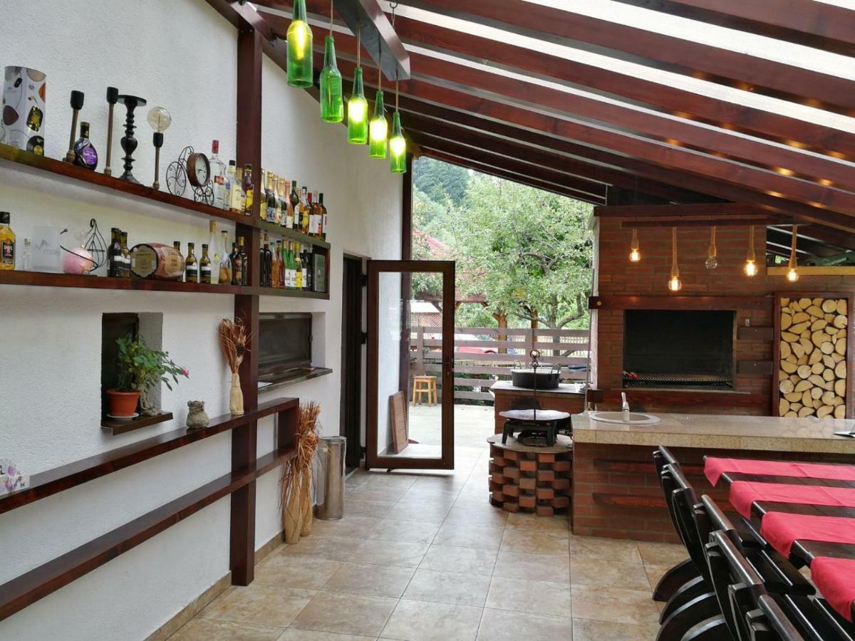 House Of River Moeciu De Sus Exterior foto